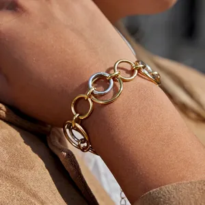 Minimalist Stainless Steel Gold Silver Interlocking Ring Bracelet Mixed Color Metal Chain Bracelet For Women Fashion Jewelry