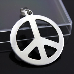 Collier Pendentif Signe de Paix en Acier Inoxydable Poli pour Hommes Femmes Bijoux Géométriques Ronds Symbole de Paix Argent