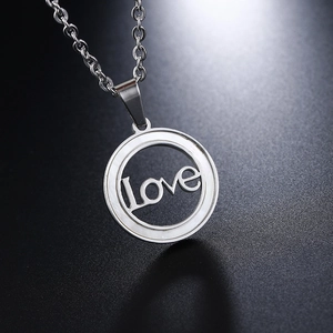 Runder LOVE Buchstabe Hohl Edelstahl Perlmutt Anhänger Halskette Für Herren Damen Casual Schmuck