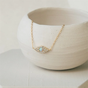 Collier Mauvais Œil plaqué or 14K avec pendentif en opale et oxyde de zirconium