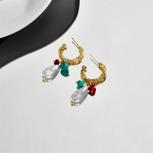 Bohemian 14k gold-plated C-shaped earrings with baroque pearls and turquoise stones