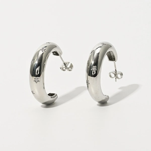 Boucles d'oreilles créoles C épaisses argentées avec étoiles et zircons pour femmes