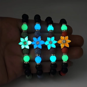 Bracelet de Perles en Pierre Volcanique Lumineuse Fleur Alliage Zircone Bauhinia Luminescent Bijoux pour Femmes Hommes Accessoire