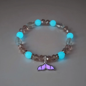 Lichtgevende zeemeerminstaart armband met kristallen kralen en sprankelende details