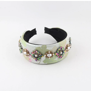 Serre-tête large vintage en brocart vert menthe avec fleurs en strass et perles d'imitation