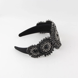 Luxury Baroque black crystal flower headband with rhinestones for elegant women
