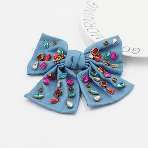 Barrette Cheveux Nœud en Velours et Denim Strass Künstliche Perle Décorative Grande Barrette Élégante Fête Coiffe pour Femmes