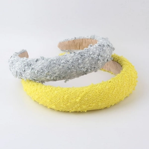 Chic padded sponge headbands in grey and yellow woven bouclé fabric for women