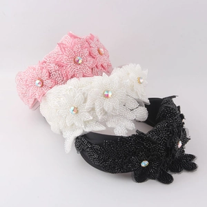 Serre-tête en Tissu avec Fleurs en Perles pour Femmes Élégant Bandeau à Fleurs en Strass Accessoires Cheveux Mode