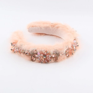 Luxury Baroque Artificial Fur Rhinestone Headband Pink Plush Sponge Hairband Retro Crystal Flower Hair Accessories For Women