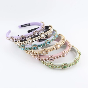 Serre-tête Rembourré en Strass de Luxe Fait à la Main pour Femme en Satin avec Cristaux Colorés Accessoires de Cheveux Rétro de Luxe