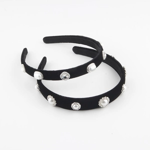 Vintage Black Velvet Wide Headband With Faux Artificial Pearls And Rhinestones French Style Elegant Hairband For Women Hair Accessories