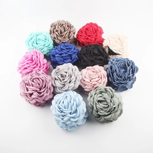 Molletta per Capelli 3D in Tessuto con Rosa Fatta a Mano Stile Coreano Elegante Molletta a Granchio per Donna Accessori Capelli