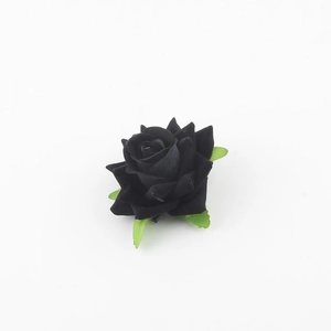 Fermaglio per capelli a rosa nera in resina con foglie verdi in stile gotico moderno