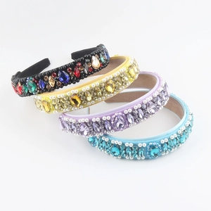 Baroque Luxury Rhinestone Headband For Women Hand-Stitched Artificial Pearl Crystal Jeweled Hair Band Fashion Retro Party Hair Accessories