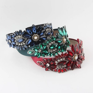Luxury Rhinestone Flower Headband For Women Vintage Fabric Padded Hairband With Crystal Artificial Pearl Bridal Party Hair Accessories