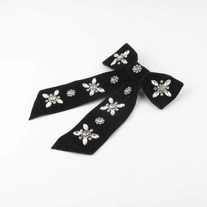 Fashion velvet Christmas bow hair clip with sparkling silver crystal flower rhinestones