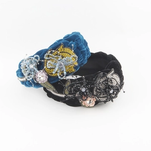 Luxurious Velvet Braided Wide Headband For Women Handcrafted Rhinestone Artificial Pearl Floral Baroque Hair Accessory