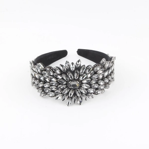 Baroque padded headband with sparkling grey marquise rhinestones in floral patterns
