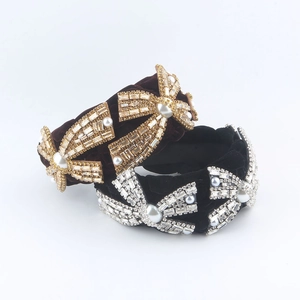 Vintage Velvet Bow Rhinestone Headband With Faux Artificial Pearl Padded Design Heavy Industry Hairband For Women Hair Accessories