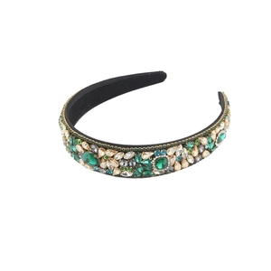 Cerchietto imbottito barocco con strass color smeraldo di lusso e cristalli lucidi