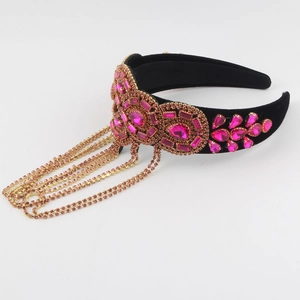 Serre-tête en velours avec strass rose foncé et détail de pompon en cristal élégant