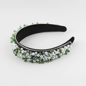 Serre-tête baroque en velours avec cristaux verts et perles, design vintage fait main
