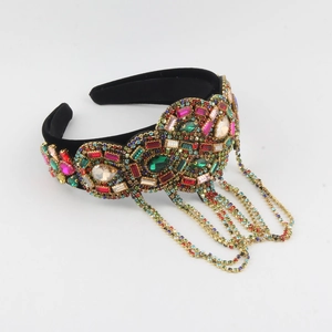 Serre-tête baroque en velours avec strass colorés et glands en cristal style royal