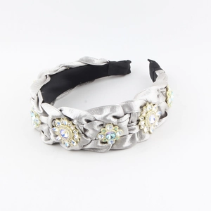 Cerchietto intrecciato barocco in velluto argento con fiori di strass da donna
