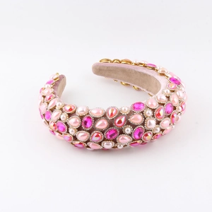 Cerchietto barocco imbottito in velluto rosa con cristalli, strass e perle