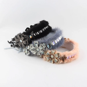 Vintage Imitatiebont Strass Bloem Haarband Met Kristallen Kwastjes Luxe Gevoerde Haarsieraad Dames Feest Haaraccessoires