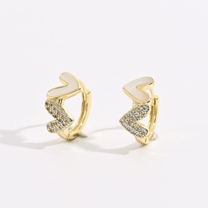 Orecchini a cuore placcati in oro 14k con inserto in conchiglia e zirconi