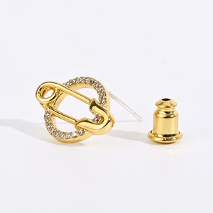Gold-plated safety pin earrings with sparkling zircon geometric circle studs