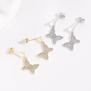 Orecchini a Bottone a Forma di Farfalla in Rame Placcato Oro 14K Con Zirconia Perno in Argento Sterling 925 Gioielli Donna