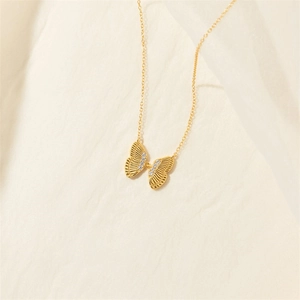 14K Gold Plated Copper Butterfly Pendant Necklace For Women Minimalist Zirconia Choker Necklace Dainty Fashion Jewelry Accessory