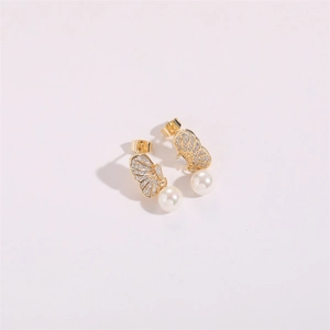 Exquisite 14K gold butterfly earrings with sparkling zircons and white pearls