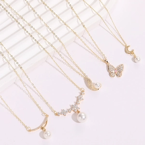 Elegant 14K Gold Plated Copper Zirconia Artificial Pearl Pendant Necklace Butterfly Star Moon Floral Jewelry For Women Daily Dating