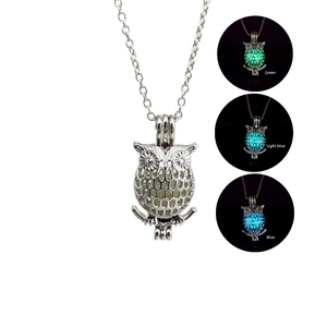Hollow Owl Luminous Pendant Necklace Glow In The Dark Alloy Animal Necklace For Unisex Halloween Jewelry Gift