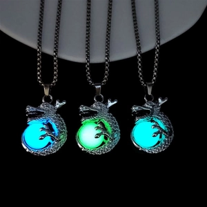 Collier pendentif dragon lumineux avec perles brillantes en bleu vert et cyan