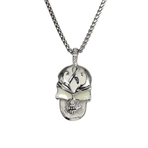 Punk luminous skull pendant necklace with silver finish and glow in the dark features