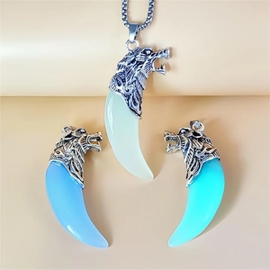 Vintage glow wolf tooth necklace with glowing resin pendant and retro wolf head totem detail
