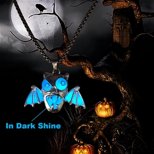 Halloween Luminous Bat Wing Pendant Necklace Gothic Glow In Dark Demon Zinc Alloy Stainless Steel Chain Jewelry For Men Women Party