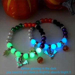 Luminous Halloween Beaded Bracelet Skull Bat Pumpkin Cross Pendant Glow In Dark Alloy Resin Elastic Jewelry Accessory