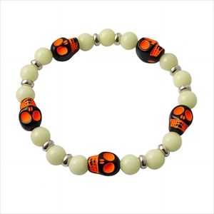 Luminous Halloween skull beaded bracelet with glow-in-the-dark beads and metallic accents