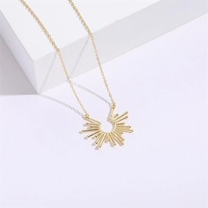 Minimalistische Koperen Vergulde Zonnestraal Hanger Halsketting Voor Vrouwen Retro Zonnestraal Charm Choker Sleutelbeen Ketting Sieraden