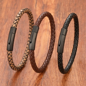 Bracciale in Pelle Intrecciata da Uomo Con Chiusura Magnetica in Metallo Stile Vintage Punk Gioielli da Uomo