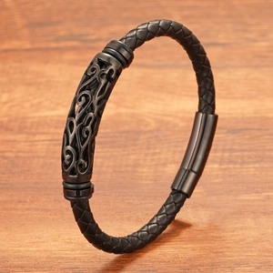 Bracciale da uomo in pelle intrecciata nera da 6mm con decorazione in metallo gunmetal