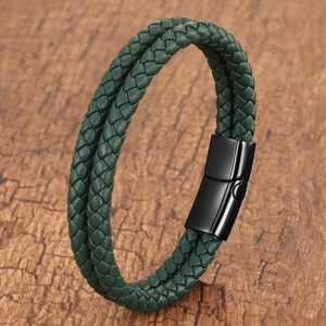 Bracciale a doppio strato in pelle intrecciata verde con chiusura magnetica nera