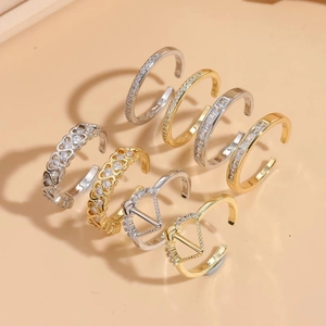 Bague Ouverte Géométrique en Cuivre Minimaliste pour Femmes Mode Incrustée de Zircone Bague Ajustable Or Argent Bijoux Cadeau