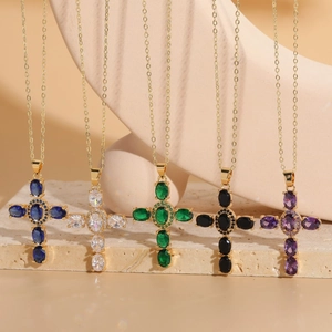 Collar de Colgante de Cruz de Cobre Chapado en Oro de 14K Con Zirconia Colorida Cadena en O Joyería Estética de Nicho para Mujer